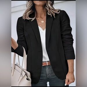 Sophisticated Women's Black Blazer